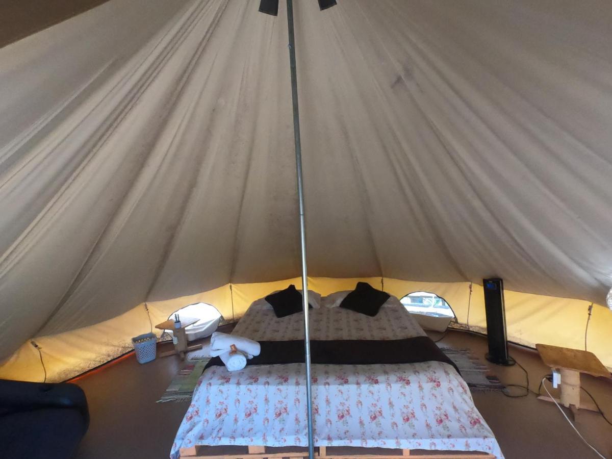Glamping Due Amici Hotel Palomino Exterior photo