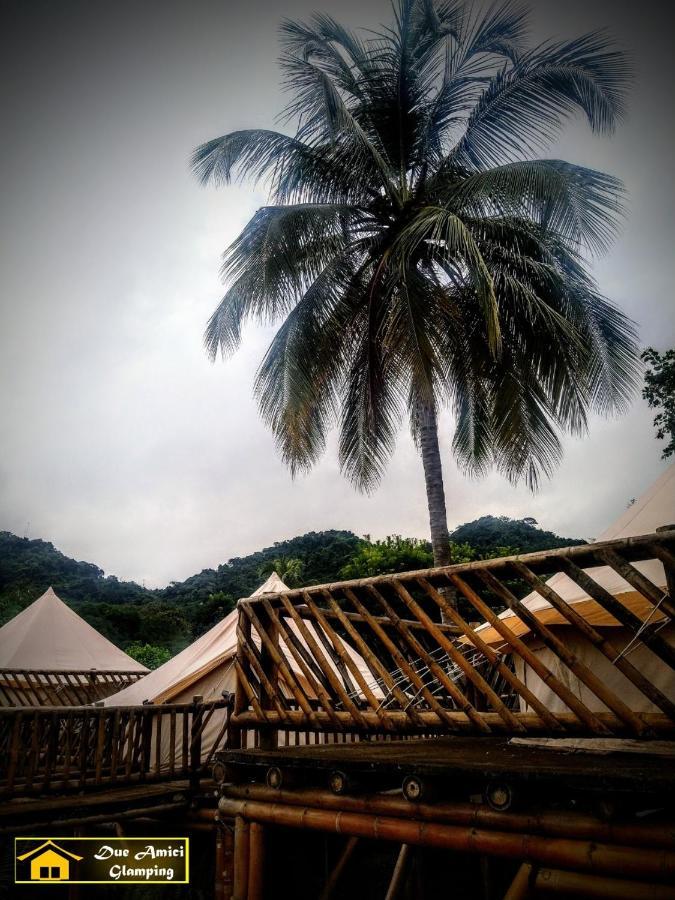 Glamping Due Amici Hotel Palomino Exterior photo