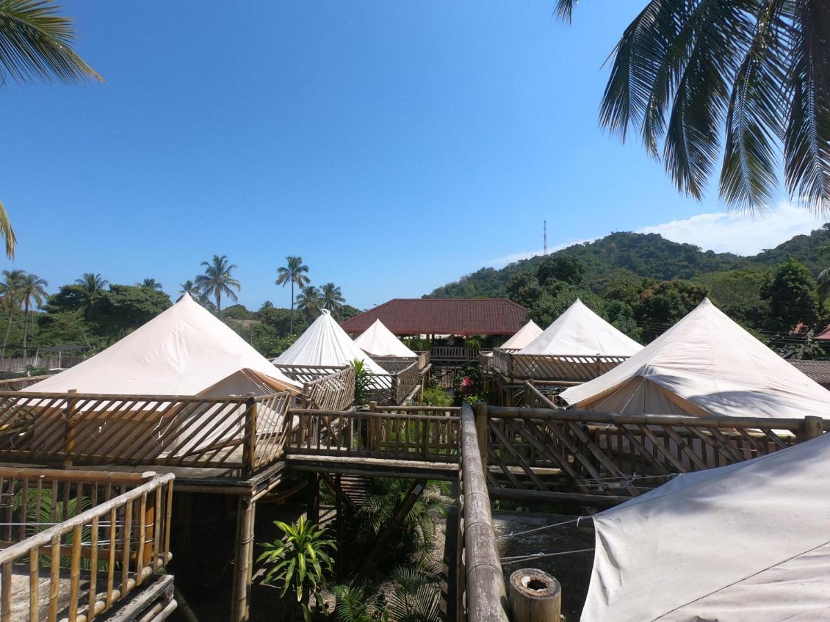 Glamping Due Amici Hotel Palomino Exterior photo
